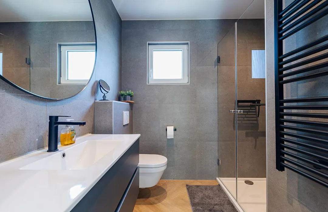 Welcome in - Beachhouse Renesse 2645 aan de duinen - Camping Julianahoeve-1